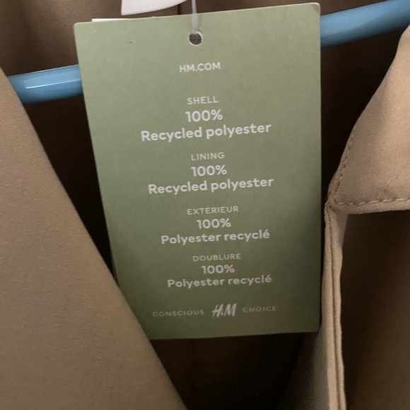 H&M Trench coat for Women - size small - worn once - beige - Picture 4 of 7